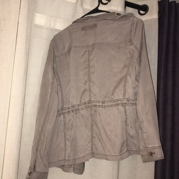 Express Jacket - Picture 2 of 2